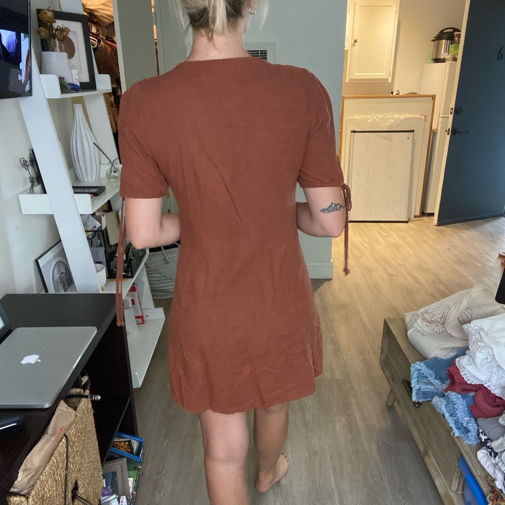 Linen Wrap Dress - Picture 3 of 4